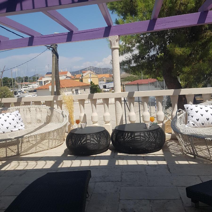 Jardin Kapetanova Kuca Apartment Veli Iž Екстериор снимка