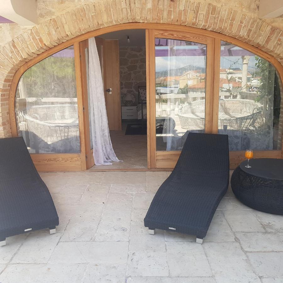 Jardin Kapetanova Kuca Apartment Veli Iž Екстериор снимка