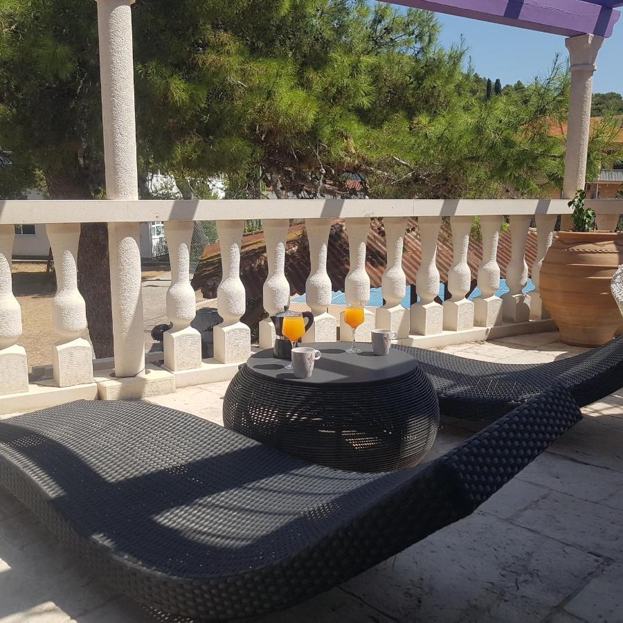 Jardin Kapetanova Kuca Apartment Veli Iž Екстериор снимка