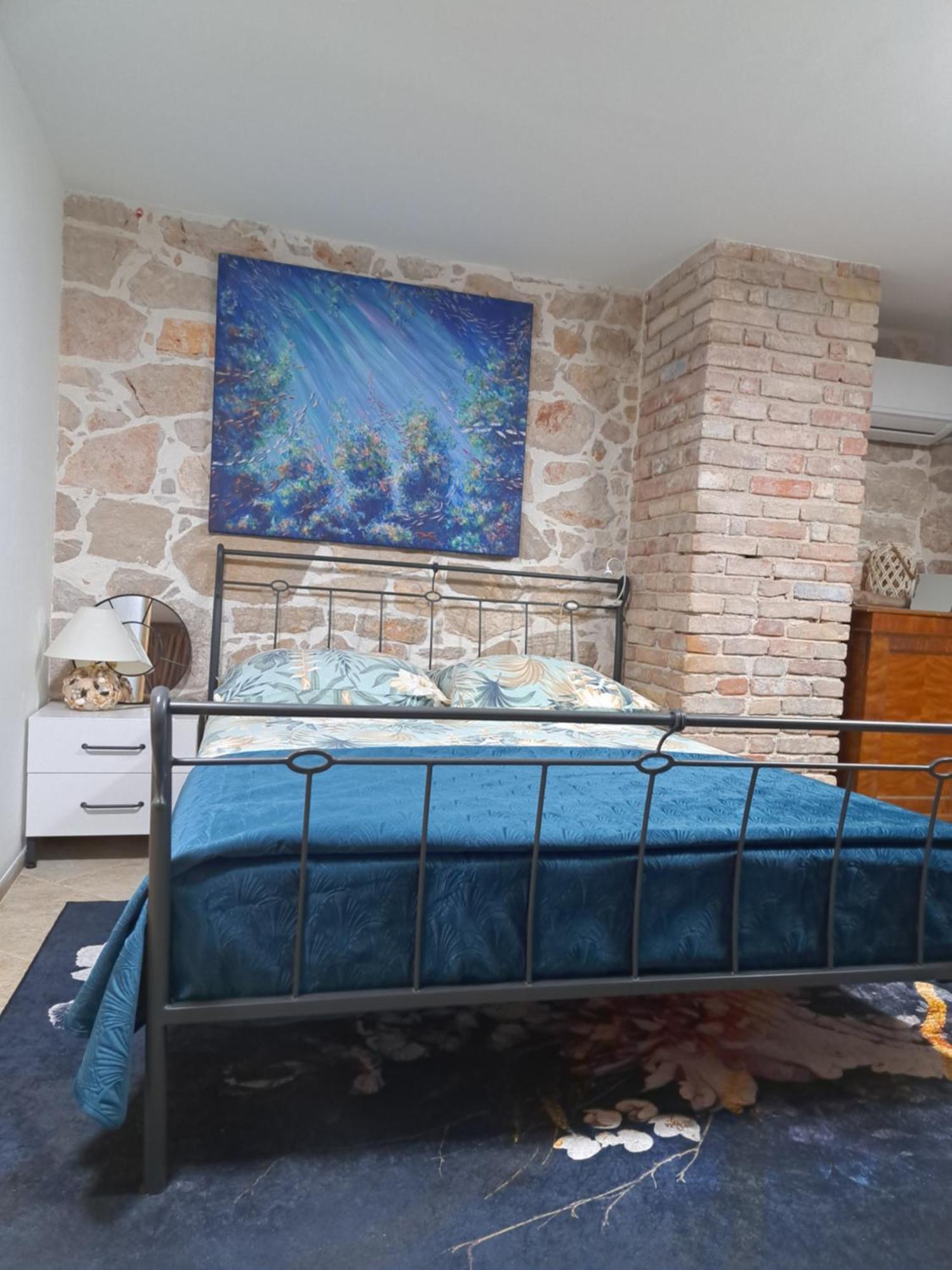 Jardin Kapetanova Kuca Apartment Veli Iž Екстериор снимка